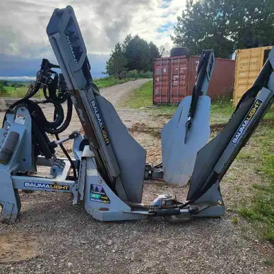 ST BAUMALIGHT 440 tree spade in really good shape. We are second owner and don't need it anymore. Ca...