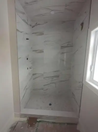 Se necesita Instador de piso de cerámica , View more