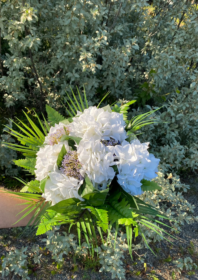 Wedding Bouquet  in Other in Saskatoon - Image 2