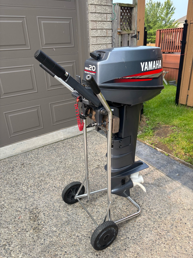  Yamaha outboard 20 hp  in Powerboats & Motorboats in Mississauga / Peel Region