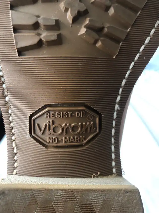 Women’s leather cowboy boots in Women's - Shoes in Markham / York Region - Image 3