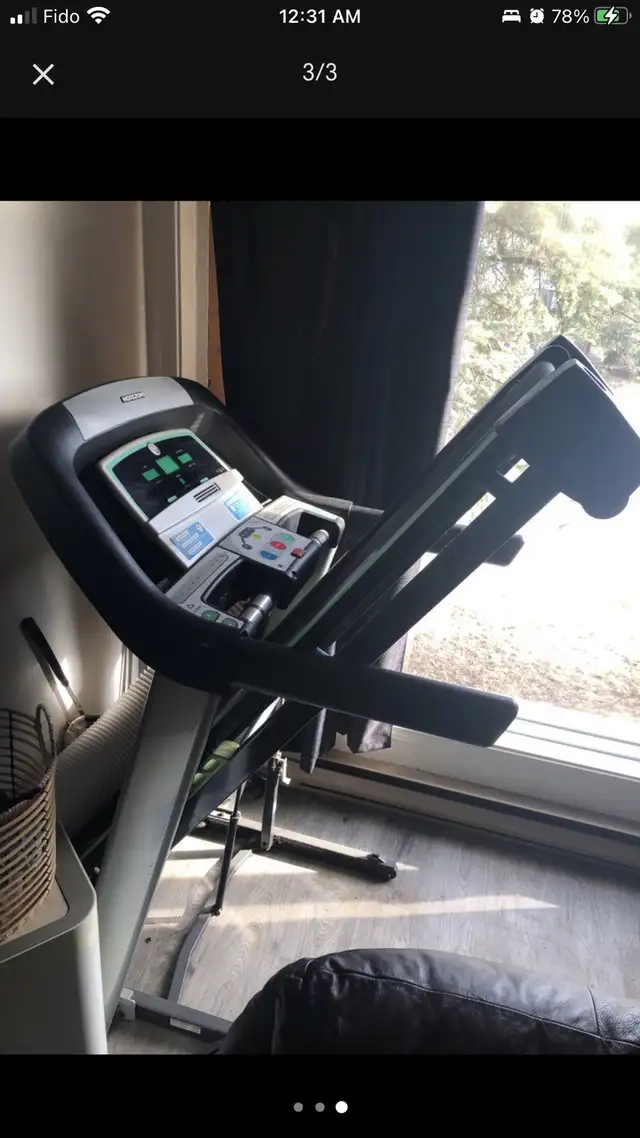 Horizon treadmill in Exercise Equipment in Gatineau - Image 4