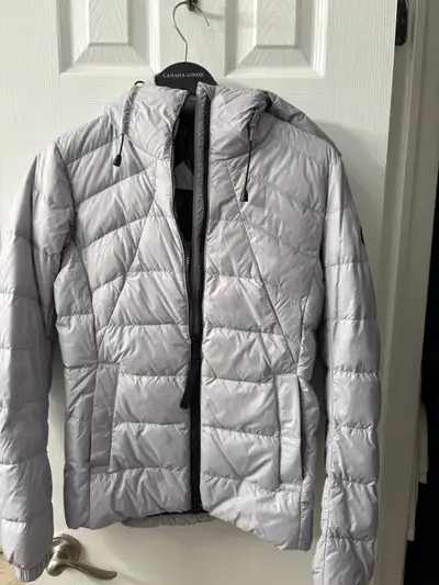 Canada Goose Ladies Parka, Abbott Hoodie black label. Grey SMALL, View more