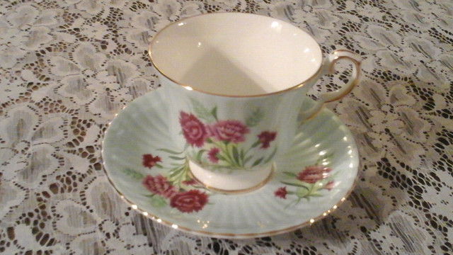 FINE BONE CHINA CUP SAUCER - ACQUA BLUE - WINDSOR, ENGLAND in Arts & Collectibles in City of Toronto