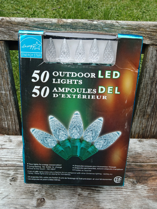 Never Used 50 Outdoor LED Lights, 17 Feet Length in Outdoor Lighting in Oshawa / Durham Region