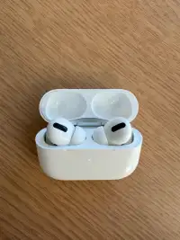 AUTHENTIC Excellent Condition Genuine Apple Airpods Pro