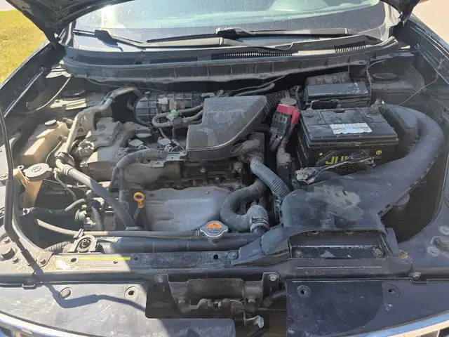 2012 Nissan rogue 536633641681571842