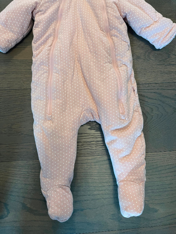 Baby gap pink cozy snowsuit 6-12M NWT ret $118 in Clothing - 9-12 Months in City of Toronto - Image 4