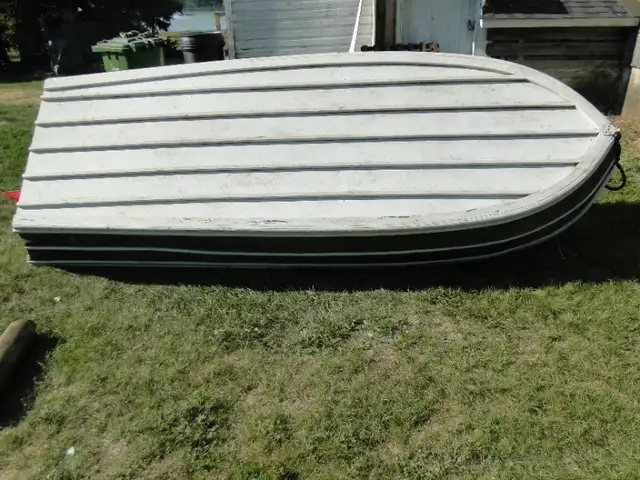 Vintage Military Boat ( Assault Boat MK 11) in Powerboats & Motorboats in Val-d'Or - Image 3