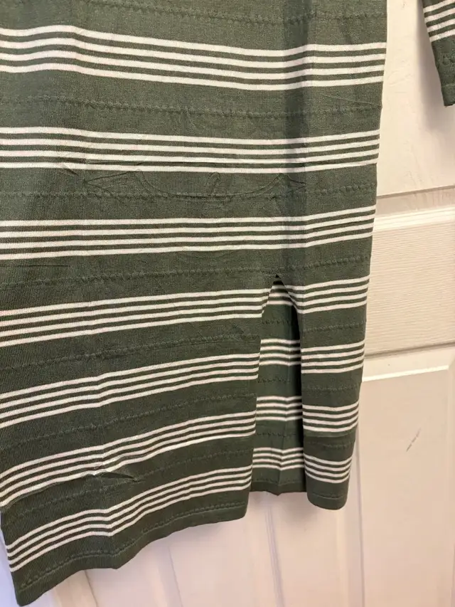 Ribbed Knit Sweater, Bodycon Midi Dress sz:S in Women's - Dresses & Skirts in Kitchener / Waterloo - Image 5
