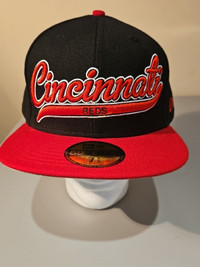 Cincinnati Red New Era 59fifty Black & Red MLB Scripter 7 5/8