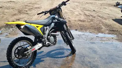 Selling my rmz, it has been fully rebuilt top and bottom end. It's has a newer front sand tire and n...