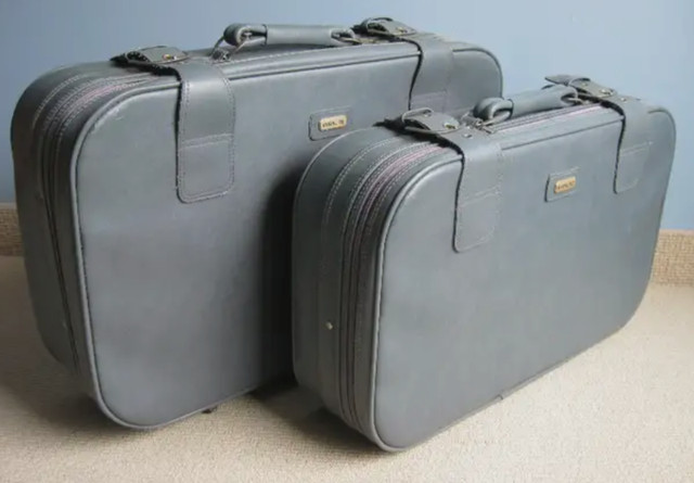 Luggage Set EVERLITE 2 Pcs in Other in Markham / York Region