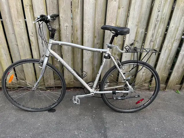 Marin Larkspur City Series Bike - 22 inch628637387340821213