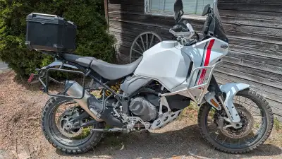 2023 Ducati Desert X 23,621 KM will wash it for free! (before sale) :) LOCATION: Kendal, Ontario Can...