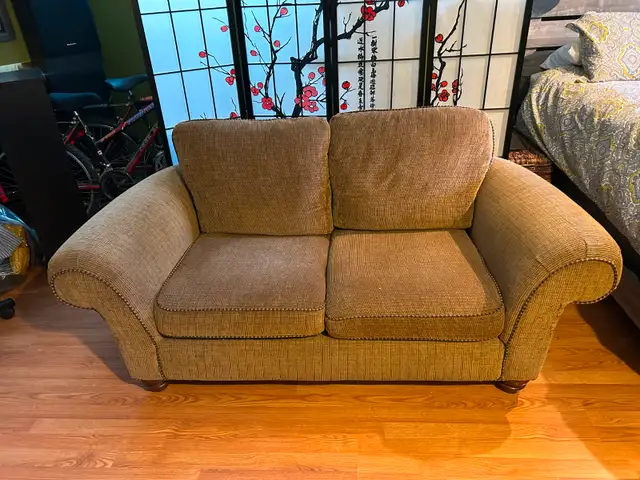 Divan for 2 places628632826402571210