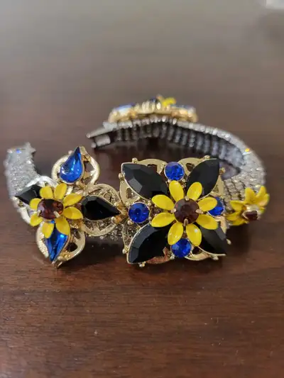 Banana Republic Fashion Bracelet, View more