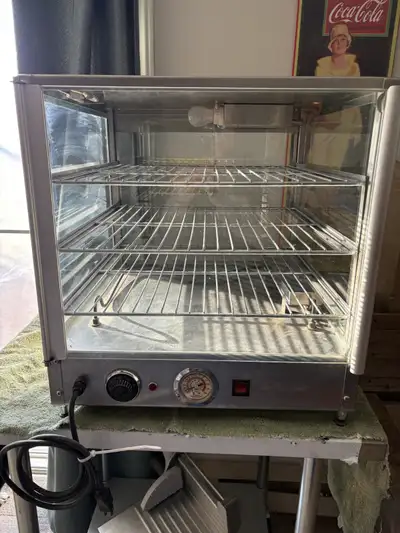 Doyon Pizza Warmer Cabinet Model DRP3 Serial 2511 DESCRIPTION Food Warmer/Display Case, Countertop,...