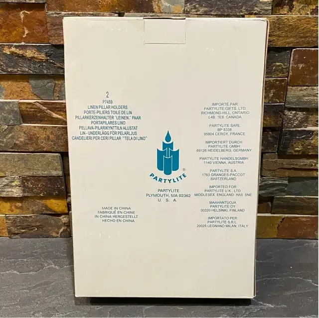 Partylite ~ Linen Pillar Holders ~ Brand New in Home Décor & Accents in Red Deer - Image 9