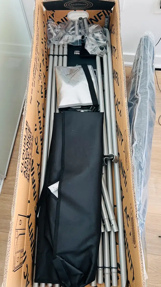 Complete Smart Grow Tent Setup – Used ONCE63234499505153123