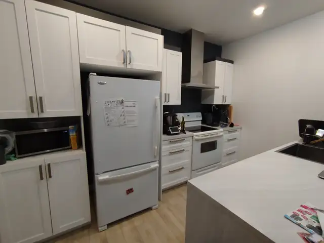 4 1/2 Apartment63882289090433123