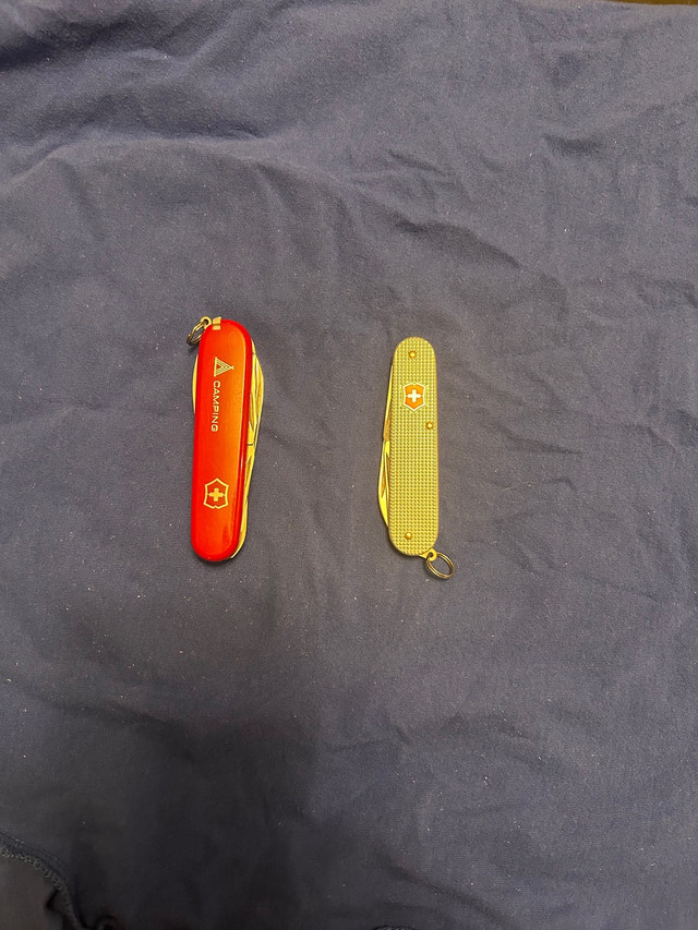 Victorinox cadet and camper set in Arts & Collectibles in Calgary - Image 3