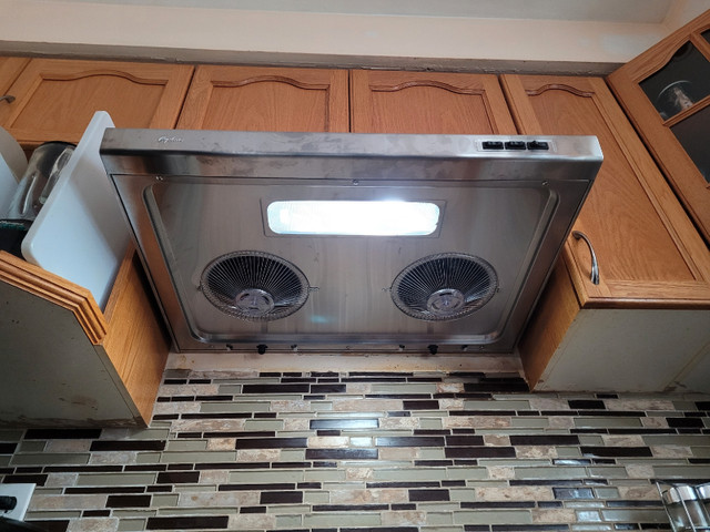 Range Hood Replacement *FREE ESTIMATE* in Stoves, Ovens & Ranges in Mississauga / Peel Region - Image 3