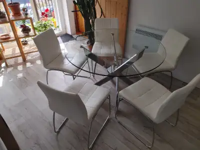 Salle à manger, View more