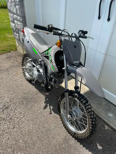 NEW!!!NEW. Under 2 hours, never even washed! Higher seat height “L” model with clutch. Please text f...