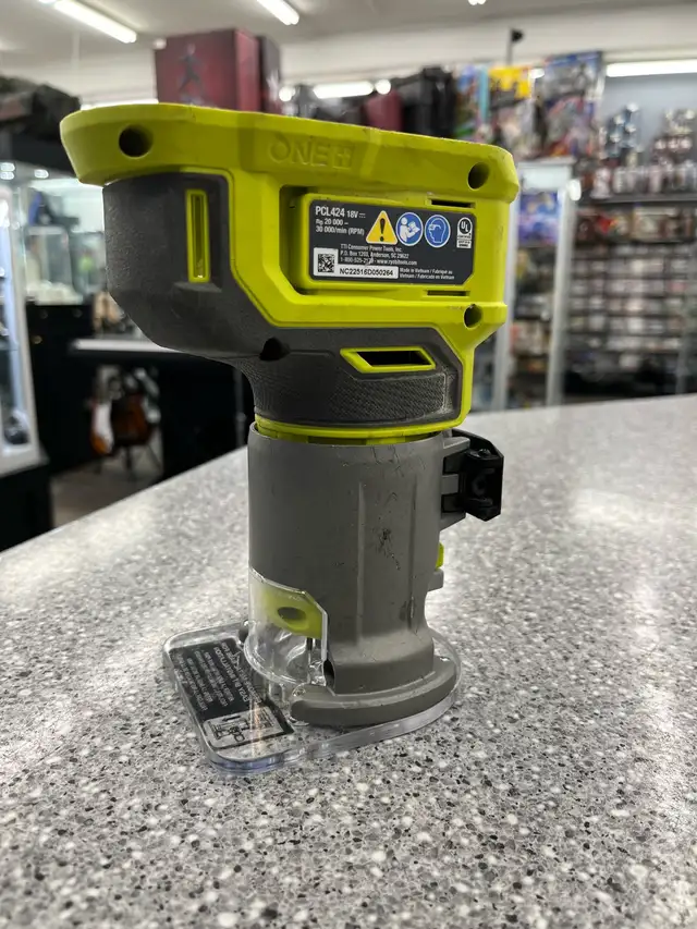 Ryobi PCL424 Router (Tool Only) in Power Tools in City of Toronto - Image 3
