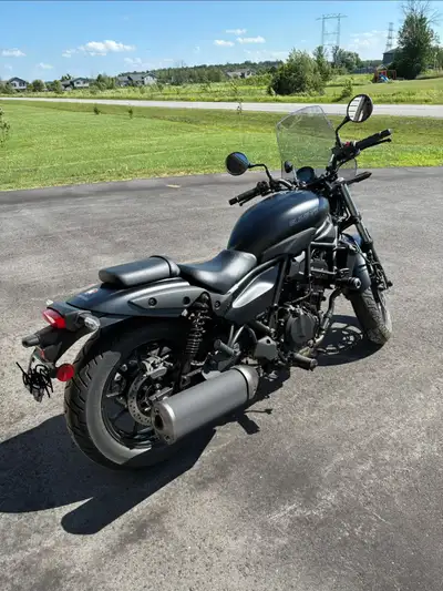 2024 Kawasaki Eliminator 500 – Only 439 km – Like New! Price: $7,000 Selling my 2024 Kawasaki Elimin...