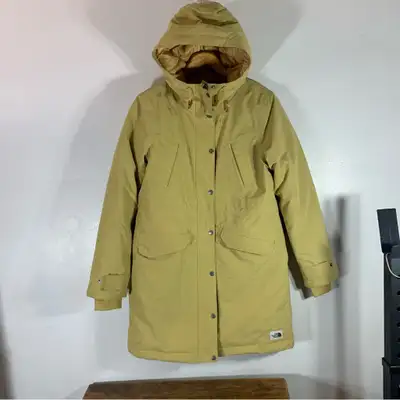 North face down filled winter coat / femme, View more