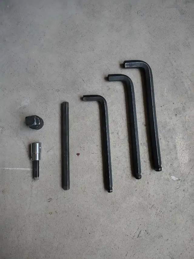 GRAY TOOLS Industrial Socket & BONDHUS Hex Key Wrenches in Hand Tools in City of Toronto - Image 2