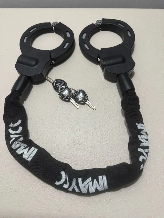 Anti-Theft Bike Lock in Road in Ottawa - Image 2