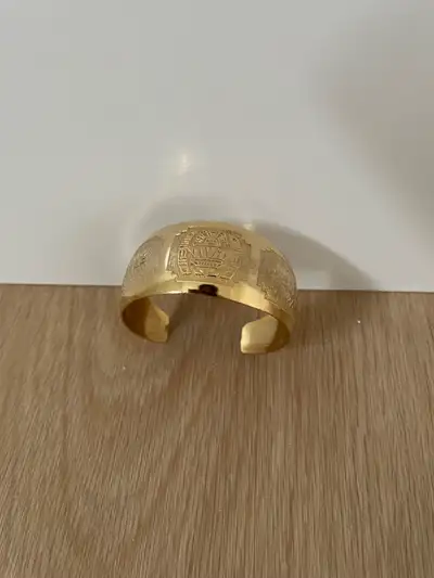 Bracelet gold colour, View more