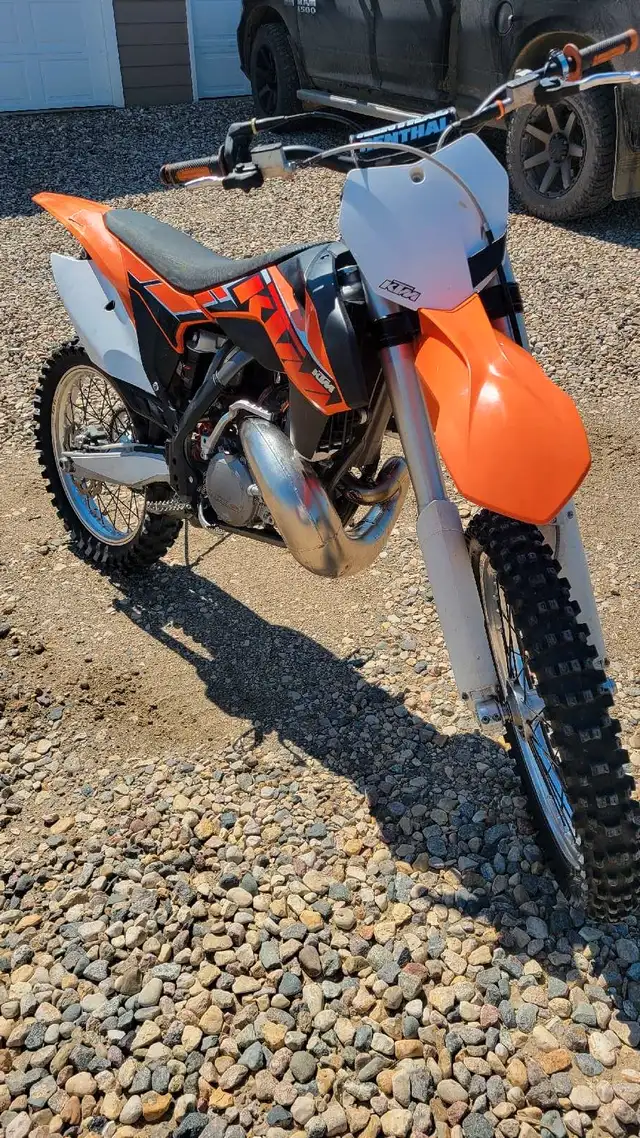 KTM 250 SX in Dirt Bikes & Motocross in Regina - Image 6