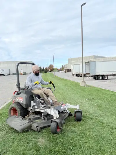 Professional Grass Cutting Service – Only $60, View more