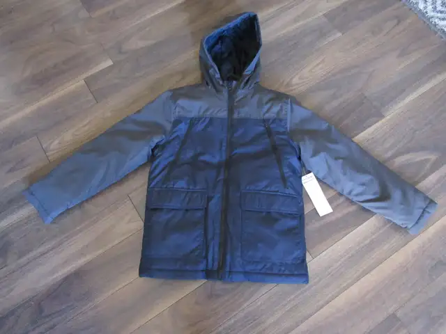 Old Navy Size Youth Large (10/12) "3 in 1" Jacket in Kids & Youth in Edmonton - Image 11