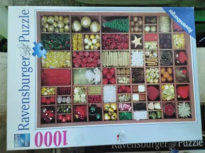 Ravensburger 1000 pc Jigsaw Puzzle  "Christmas Baubles", View more