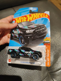 Hot Wheels Diecast Car - 19 Ford Ranger Raptor 