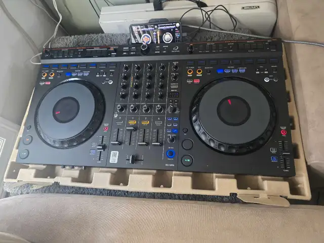 Alpha Theta GRV6 ,Branch New in Performance & DJ Equipment in Edmonton - Image 4
