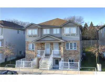 1 BR Steps to Highway 8 - Ottawa & Fischer Hallman - July 1st