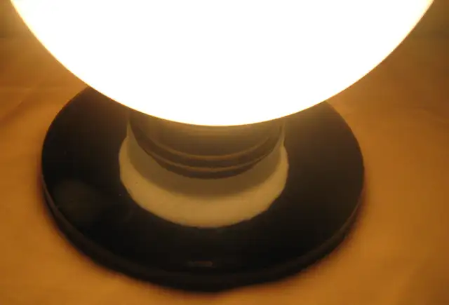 RARE Early Roger Rougier Opaque Lucite Tulip Bud Petal Lamps in Indoor Lighting & Fans in City of Toronto - Image 6