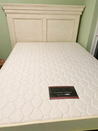 Solid wood Queen Size Bed-frame box and mattress