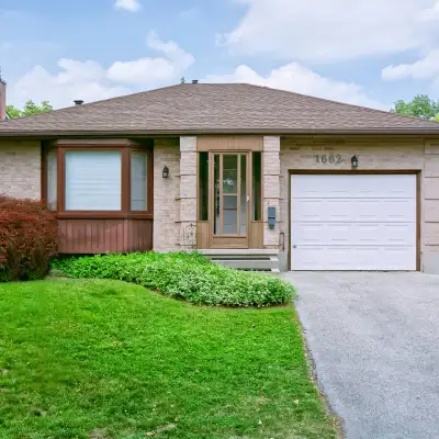 1662 Attawandaron Rd is “forever privacy” as it backs onto the Medway Creek Heritage Trails so no on...