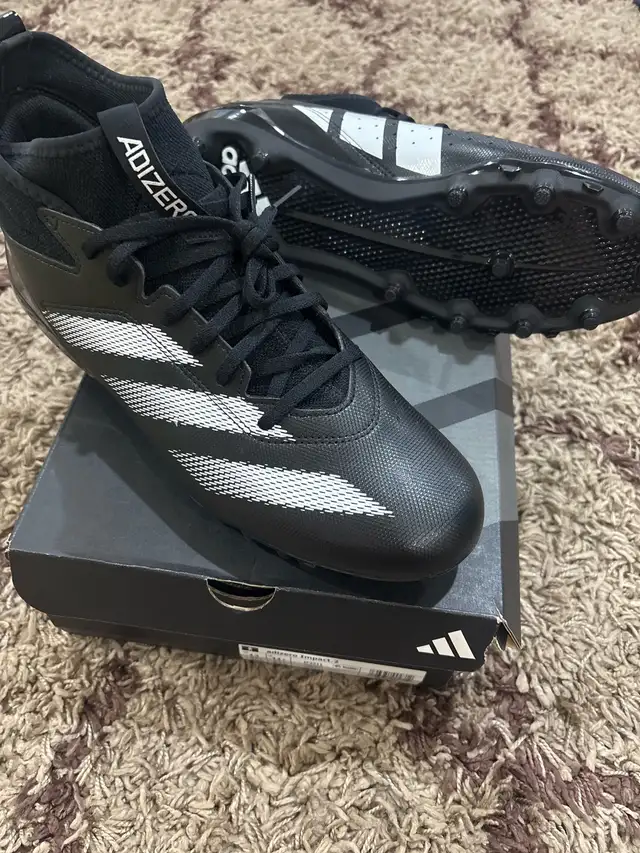 soccer cleats adidas in Soccer in Ottawa - Image 2