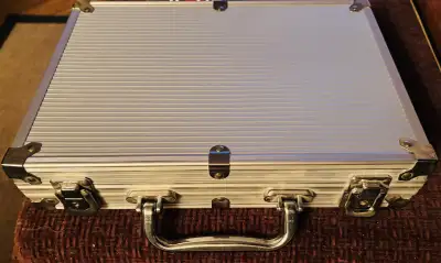 2 Decks of Cards -Dealer Chip- Key-250 poker chips / red, green, white, blue, black 2 rolls of 25 Po...