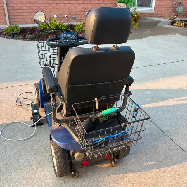 PRICE DROP: Pride Mobility Scooter w/travel trailer | Health & Special ...