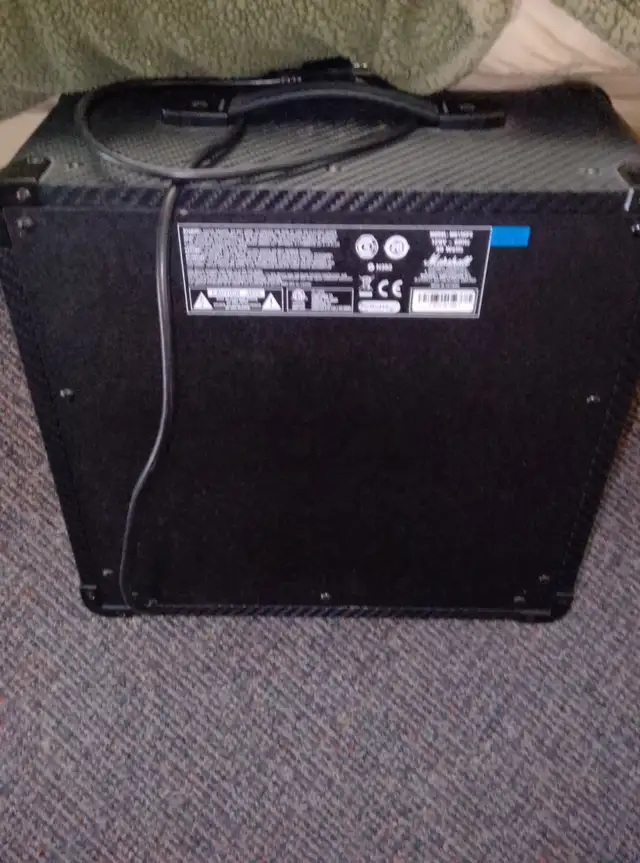 MARSHALL CFX 15 AMPLIFIER414907542181007361