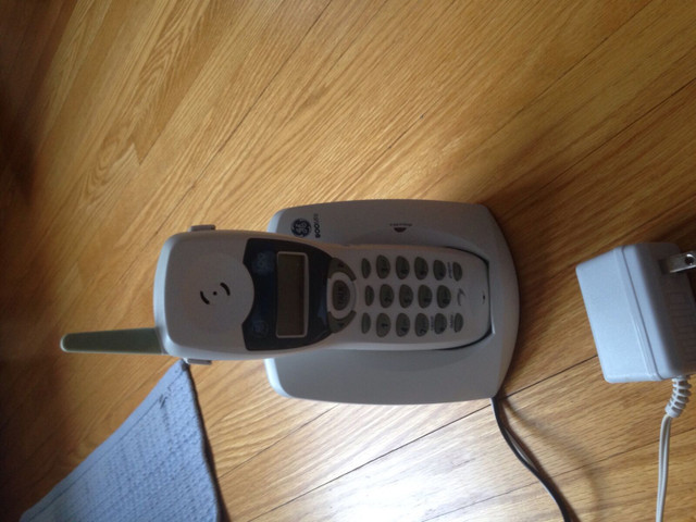 Phone, cordless 900 MHz  in Home Phones & Answering Machines in City of Toronto - Image 3